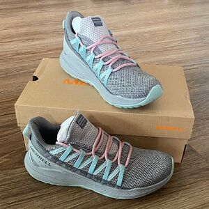 NEW! Merrell Bravada Edge Sneaker women’s size 11 gorpcore hiking walking